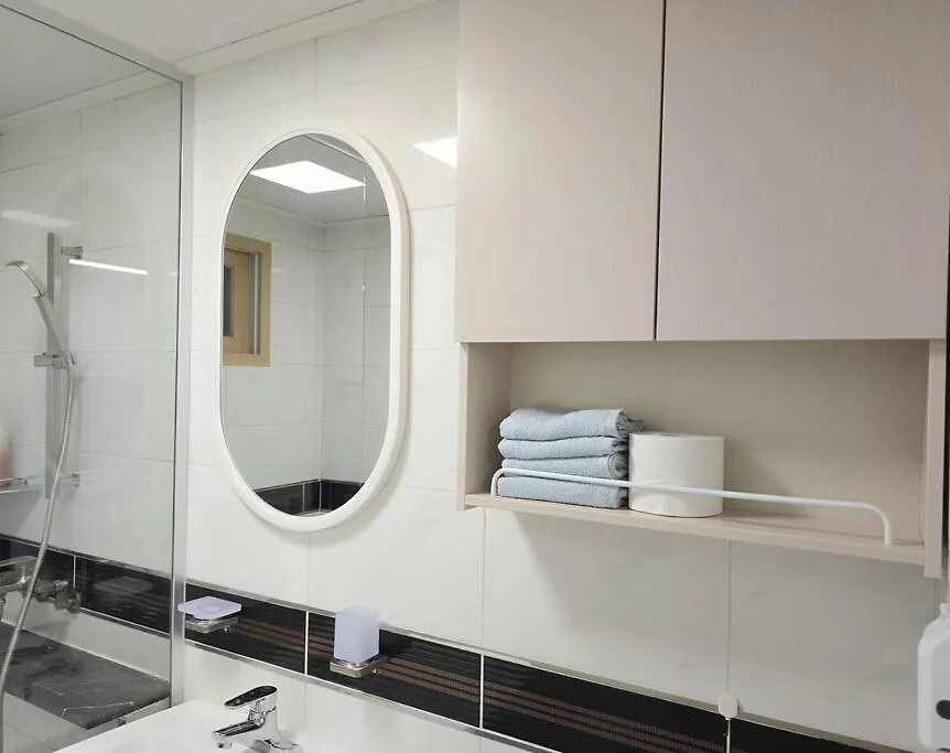 Apartment Yunaria House Seoul